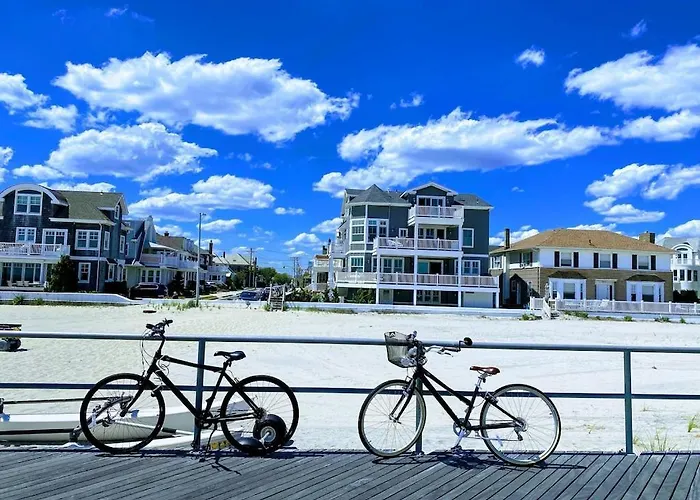 3 Bedroom Atlantic City House Steps From Boardwalk, Beach, Shopping , Nightlife.