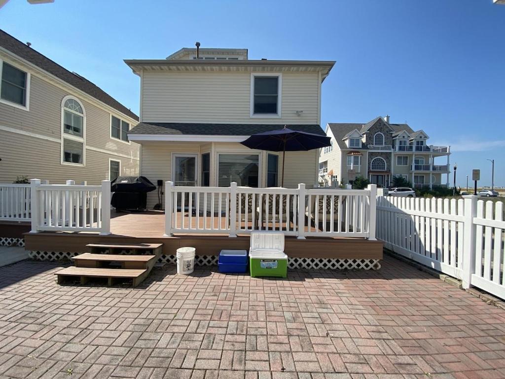 3 Bedroom Atlantic House Steps From Boardwalk, Beach, Shopping , Nightlife. Сasa de vacaciones